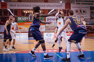 11. kolo Eurovia SBL: BC Prievidza -Iskra Svit 107:94 (1. fotogaléria)