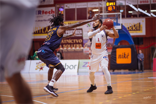 11. kolo Eurovia SBL: BC Prievidza -Iskra Svit 107:94 (1. fotogaléria)