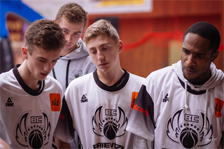 11. kolo Eurovia SBL: BC Prievidza -Iskra Svit 107:94 (1. fotogaléria)