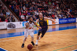 11. kolo Eurovia SBL: BC Prievidza -Iskra Svit 107:94 (1. fotogaléria)