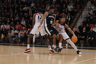 Európsky pohár FIBA: BC Prievidza - Surne Bilbao Basket 61:84 (Foto Ladislav Szibilla)	