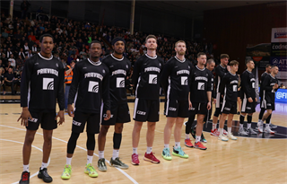 Európsky pohár FIBA: BC Prievidza - Surne Bilbao Basket 61:84 (Foto Ladislav Szibilla)	