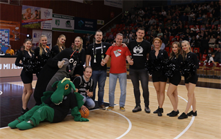 Európsky pohár FIBA: BC Prievidza - Surne Bilbao Basket 61:84 (Foto Ladislav Szibilla)	