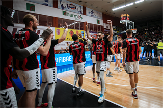 Európsky pohár FIBA: BC Prievidza - Surne Bilbao Basket 61:84 (Foto: Vladimír Králik)	