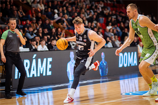 8. kolo TIPOS SBL: BC Prievidza : Slávia SPU Nitra 73:66 (Vladimír Králik)	
