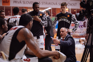BC Prievidza– MBK Handlová 77:67 (foto: Vladimír Králik)