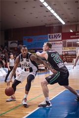 BC Prievidza– MBK Handlová 77:67 (foto: Vladimír Králik)