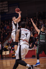 BC Prievidza– MBK Handlová 77:67 (foto: Vladimír Králik)
