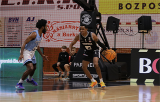 9. kolo TIPOS SBL: BC Prievidza - Nitra Blue Wings 63:80 (Ladislav Szibilla)	