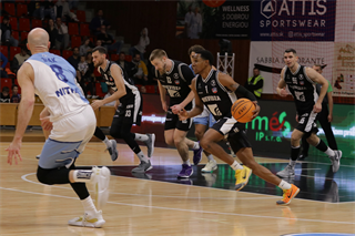 9. kolo TIPOS SBL: BC Prievidza - Nitra Blue Wings 63:80 (Ladislav Szibilla)	
