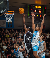 9. kolo TIPOS SBL: BC Prievidza - Nitra Blue Wings 63:80 (Vladimír Králik)