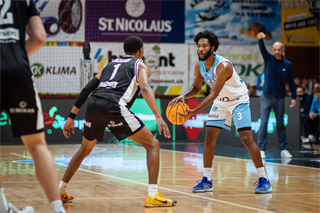 9. kolo TIPOS SBL: BC Prievidza - Nitra Blue Wings 63:80 (Vladimír Králik)