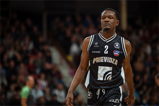 9. kolo TIPOS SBL: BC Prievidza - Nitra Blue Wings 63:80 (Vladimír Králik)