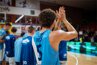 9. kolo TIPOS SBL: BC Prievidza - Nitra Blue Wings 63:80 (Vladimír Králik)