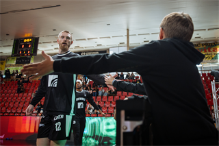 10. kolo TIPOS SBL: BC Prievidza - Inter Bratislava 81:83 (Vladimír Králik)	