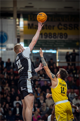 10. kolo TIPOS SBL: BC Prievidza - Inter Bratislava 81:83 (Vladimír Králik)	