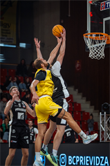 10. kolo TIPOS SBL: BC Prievidza - Inter Bratislava 81:83 (Vladimír Králik)	