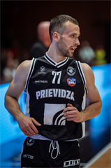 10. kolo TIPOS SBL: BC Prievidza - Inter Bratislava 81:83 (Vladimír Králik)	