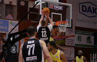 10. kolo TIPOS SBL: BC Prievidza - Inter Bratislava 81:83 (Ladislav Szibilla)