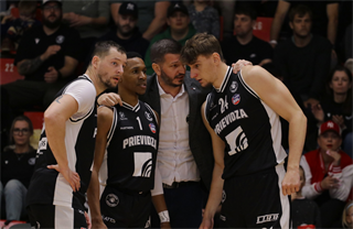 10. kolo TIPOS SBL: BC Prievidza - Inter Bratislava 81:83 (Ladislav Szibilla)