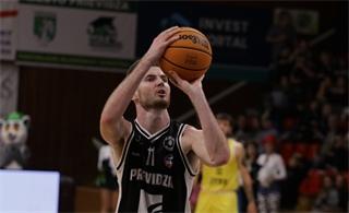 10. kolo TIPOS SBL: BC Prievidza - Inter Bratislava 81:83 (Ladislav Szibilla)