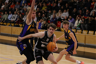 14. kolo TIPOS SBL: BC Prievidza - Iskra Svit 114:62 (Ladislav Szibilla)	