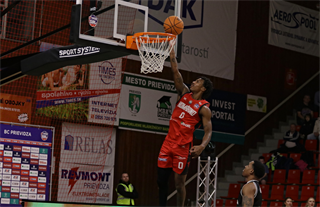 16. kolo TIPOS SBL: BC Prievidza - BC Komárno 104:102 (Ladislav Szibilla)