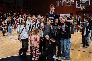 16. kolo TIPOS SBL: BC Prievidza - BC Komárno 104:102 (Vladimír Králik)