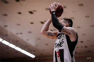 BC Prievidza-MBK Rieker Com-Therm Komárno 103:81  (foto: Vladimír Králik)