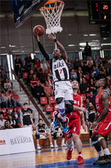 BC Prievidza-MBK Rieker Com-Therm Komárno 103:81  (foto: Vladimír Králik)