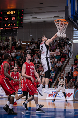 BC Prievidza-MBK Rieker Com-Therm Komárno 103:81  (foto: Vladimír Králik)