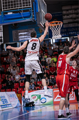 BC Prievidza-MBK Rieker Com-Therm Komárno 103:81  (foto: Vladimír Králik)