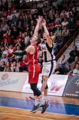 BC Prievidza-MBK Rieker Com-Therm Komárno 103:81  (foto: Vladimír Králik)