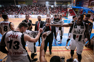 BC Prievidza-MBK Rieker Com-Therm Komárno 103:81  (foto: Vladimír Králik)