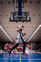 BC Prievidza-MBK Rieker Com-Therm Komárno 103:81  (foto: Vladimír Králik)