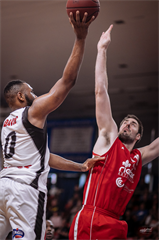 BC Prievidza-MBK Rieker Com-Therm Komárno 103:81  (foto: Vladimír Králik)