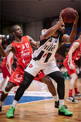 BC Prievidza-MBK Rieker Com-Therm Komárno 103:81  (foto: Vladimír Králik)