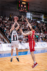 BC Prievidza-MBK Rieker Com-Therm Komárno 103:81  (foto: Vladimír Králik)