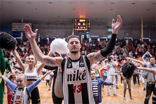 BC Prievidza-MBK Rieker Com-Therm Komárno 103:81  (foto: Vladimír Králik)