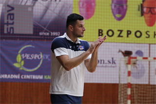 Slávnostné otvorenie novej palubovky: BC Prievidza - NH Ostrava 75:73 (foto: Ladislav Szibilla)	