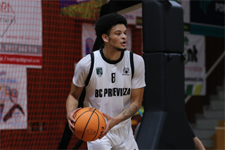 Slávnostné otvorenie novej palubovky: BC Prievidza - NH Ostrava 75:73 (foto: Ladislav Szibilla)	