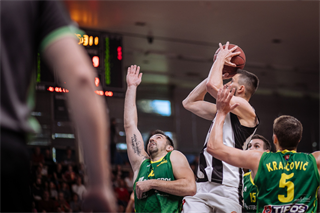 BC Prievidza - BK Levickí Patrioti 76:64 (foto: Vladimír Králik)