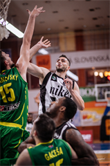 BC Prievidza - BK Levickí Patrioti 76:64 (foto: Vladimír Králik)