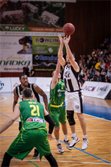 BC Prievidza - BK Levickí Patrioti 76:64 (foto: Vladimír Králik)
