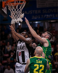 BC Prievidza - BK Levickí Patrioti 76:64 (foto: Vladimír Králik)