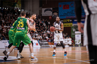BC Prievidza - BK Levickí Patrioti 76:64 (foto: Vladimír Králik)