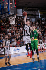 BC Prievidza - BK Levickí Patrioti 76:64 (foto: Vladimír Králik)