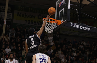 20. kolo Tipos SBL: BC Prievidza - Spišskí Rytieri 94:61 (Ladislav Szibilla)
