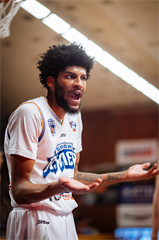 20. kolo Tipos SBL: BC Prievidza - Spišskí Rytieri 94:61 (Vladimír Králik)