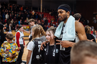 20. kolo Tipos SBL: BC Prievidza - Spišskí Rytieri 94:61 (Vladimír Králik)